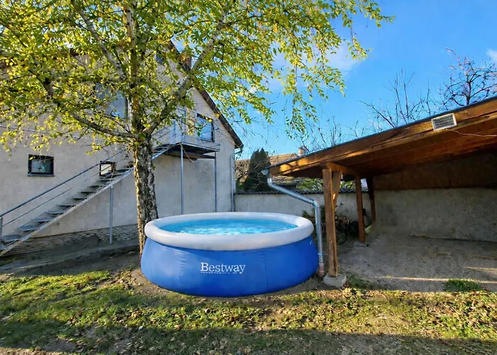 Appartement Lotusz Medencevel