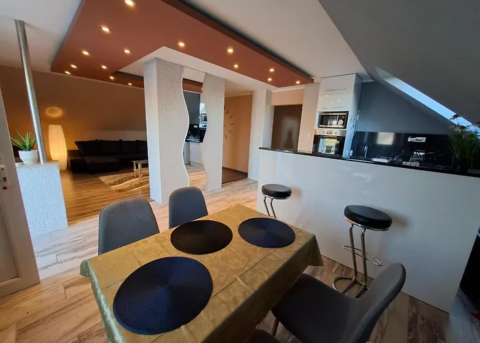 Appartement Lotusz Medencevel *